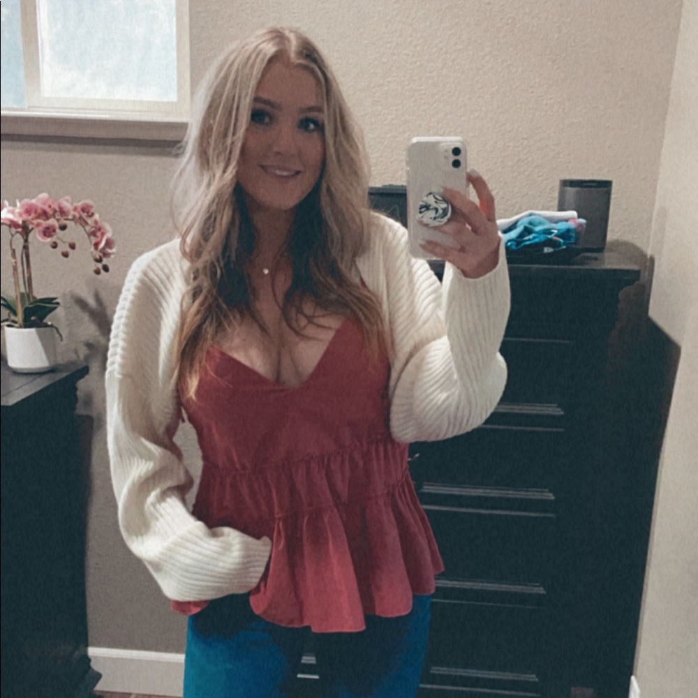 Meet your Posher, Madison